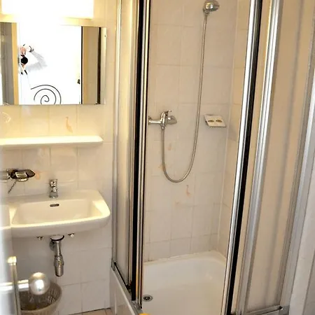 Appart hôtel At 3*